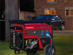 Правила тут чіткі: чи можна залишати генератор надворі цілий рік