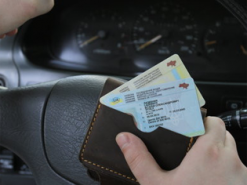 Электронные права: без законодательной базы и гарантий защиты персональных данных