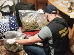 Продавал через Телеграм и отправлял по почте: правоохранители задержали опасного наркоторговца