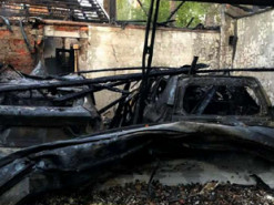 Под Киевом TikTok-блогеру сожгли дом и гараж с двумя машинами. На допросе поджигатели сказали, что «перестарались»