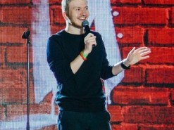 Известному российскому блогеру запретили въезд в Украину