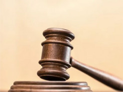 Експрацівника МОН, який у публікації в Facebook висміяв незалежність України, судитимуть за приниження національної честі та гідності українців