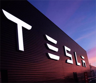 В США оштрафовали Tesla за загрязнение воздуха на производстве