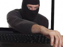 Інтернет-шахрай обдурив жінку на 3000 гривень 