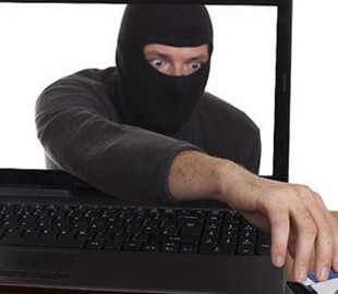 Інтернет-шахрай обдурив жінку на 3000 гривень 