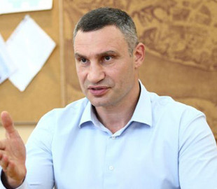 Школьники могут завершить учебный год с помощью онлайн тестов, - Кличко