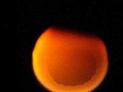 Огонь и низкая гравитация. На МКС собираются выяснить, как тушить пожары в космосе