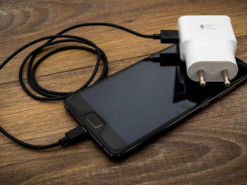 Як перевірити зарядний пристрій для смартфона: 7 надійних способів