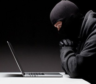 Мошенники от имени журналиста "Схем" массово рассылают подозрительные электронные письма