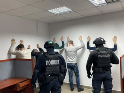 Киберполиция разоблачила преступную группу в создании порнографического контента с изображением клиентов-должников