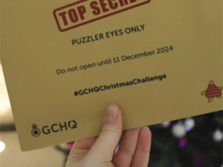Британське шпигунське агентство GCHQ випустило різдвяну головоломку для майбутніх криптографів