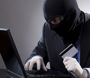 На Тернопільщині жінка перерахувала “другу” 104000 грн