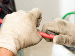 Суд приговорил украинца к общественным работам за кражу интернет-кабеля