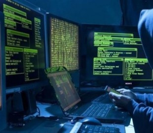 Завербованный ФСБ хакер признался в кибератаках во время выборов в США