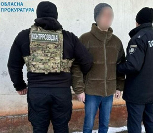 15 років позбавлення волі призначено чоловіку, який підпалив трансформатори та ЦНАП на замовлення спецслужб рф
