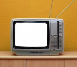 Как выглядит Apple TV на старом ламповом телевизоре