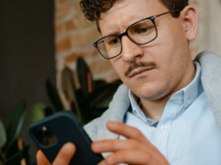 Вне зоны доступа. Санкции убивают сферу связи в России