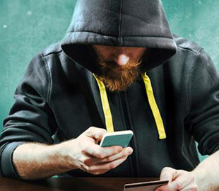 Клиент ПриватБанка потерял 60 тысяч после звонка "оператора"