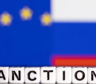 ЄС розробляє пакет санкцій, що заборонять надання хмарних послуг росії