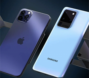 Габариты iPhone 12 Pro Max и Samsung Galaxy Note 20 Ultra сравнили на живом фото