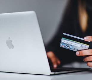 Участились случаи мошенничества с банковскими картами: как не попасться