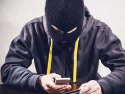 Мошенники используют данные Героя Украины Василия Слипака