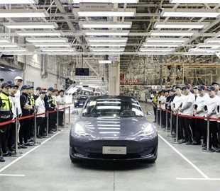 У Tesla в Китаї продажі зросли на 450%