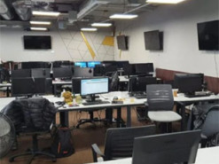 Привласнили 9 мільйонів гривень: у Києві викрили кіберугруповання, яке виманювало гроші для “інвестицій”