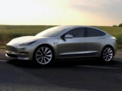 Британцы назвали Tesla Model 3 самым надежным среднеразмерным седаном