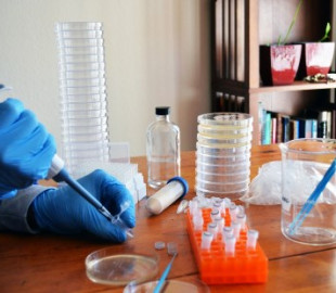 Анонимная группа биохакеров cобирает пожертвования в биткоинах для разработки вакцины от коронавируса