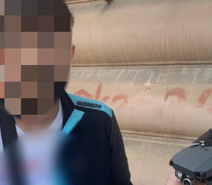 Львівські патрульні затримали чоловіка за запуск дрона біля заводу