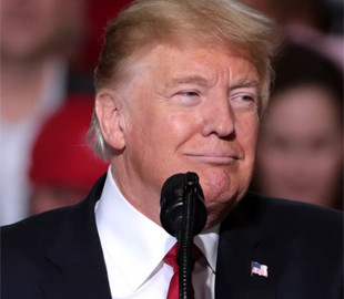 Хакер взломал сайт Трампа и опубликовал на нём строчку из Корана