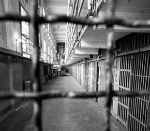 8 років неволі загрожує тернополянину за 700 гривень і системний блок