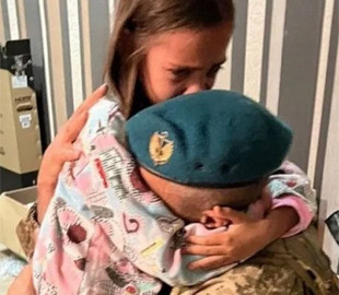 «Роблять велику справу». Чи мають платити аліменти чоловіки, мобілізовані на фронт