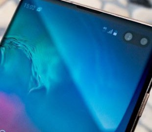 Сравнение скорости работы Samsung Galaxy S10+ и iPhone XS Max