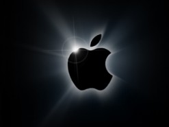 Apple научит свои гаджеты заряжать друг друга без проводов