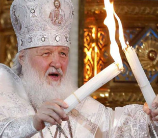 РПЦ "осудила" патриарха Кирилла за поддержку войны в Украине: хакеры взломали церковный сайт