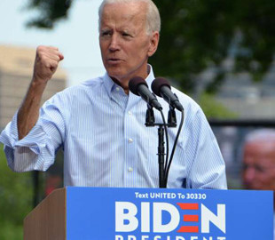 Рейтинг схвалення президента США впав до рекордно низького рівня