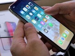 iPhone взорвался в кармане студента