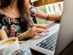 Спрос на ноутбуки на мировом рынке пока продолжает расти, но в следующем году упадёт