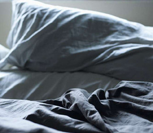 У Дніпрі доглядальниця задушила свою підопічну ковдрою і втекла