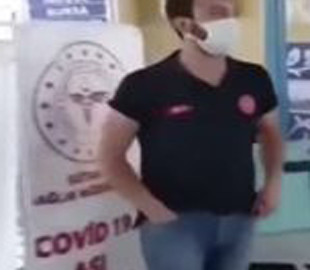 Появилось курьезное видео, как турки зазывают на вакцинацию: "Sinovac Sinovac, Biontech Biontech!"