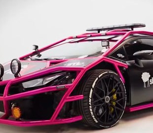 Ради просмотров на YouTube блогер изувечил спорткар Lamborghini