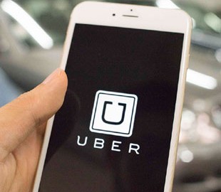 Uber будет доплачивать водителям за переход на электромобили