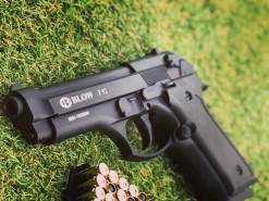 Мужчина «случайно» купил в интернете боевой пистолет и получил 3,5 года