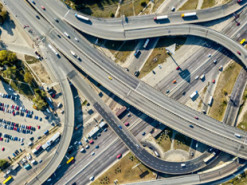 Скоростной интернет на дорогах Украины появится в 2022 году, — Минцифры