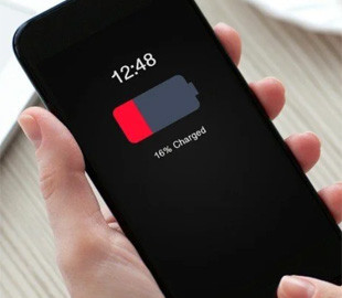 Як зрозуміти, що акумулятор на iPhone або Android-смартфоні час міняти: чотири ознаки