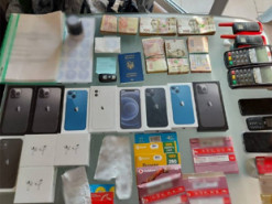 В Україні викрито злочинну організацію, яка привласнювала гроші з рахунків іноземців