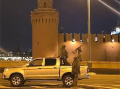 Атака дронів на Москву. У Мережі поширили фото мобільної вогневої групи біля Кремля