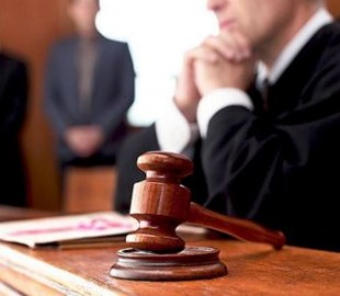 Адамант и ИнАУ добились отмены скандального решения Киевсовета 